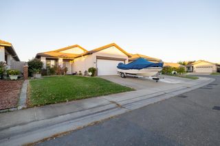 9233 Surlingham Ct, Sacramento, CA 95829