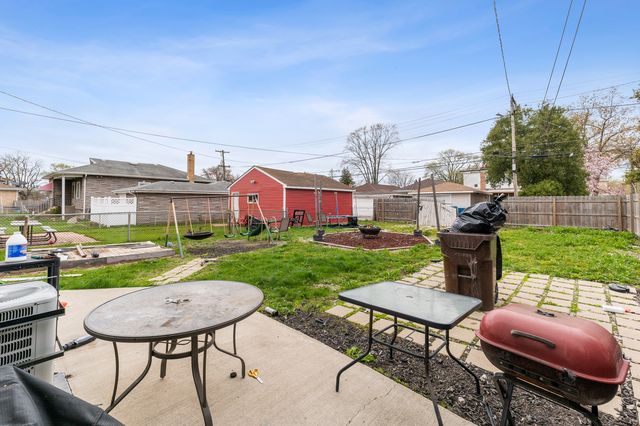12324 S Morgan Street, Calumet Park, IL 60827