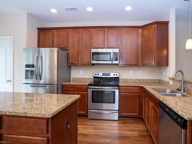 220 Verde ST, Virginia Beach, VA 23462