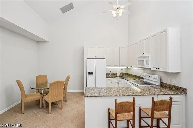 4337 Covey CIR 9C, Naples, FL 34109