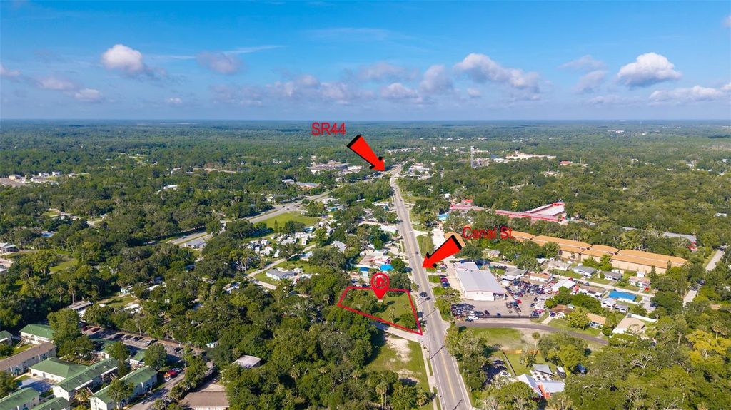 Image 8 of property listing at 1104 CANAL STREET, New Smyrna Beach, FL 32168