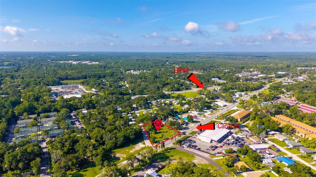Image 9 of property listing at 1104 CANAL STREET, New Smyrna Beach, FL 32168