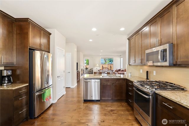 8218 Canton Avenue NE, Lacey, WA 98516
