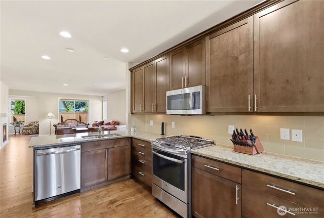 8218 Canton Avenue NE, Lacey, WA 98516