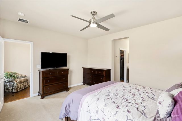 8218 Canton Avenue NE, Lacey, WA 98516