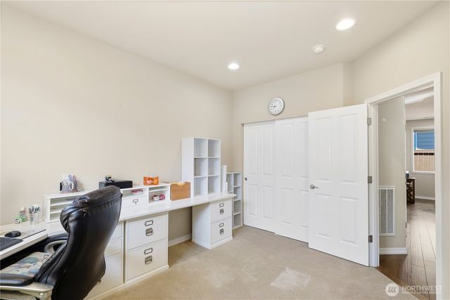 8218 Canton Avenue NE, Lacey, WA 98516