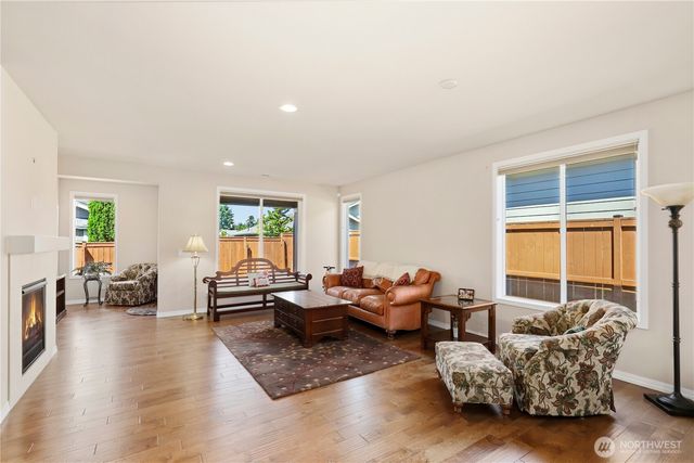 8218 Canton Avenue NE, Lacey, WA 98516
