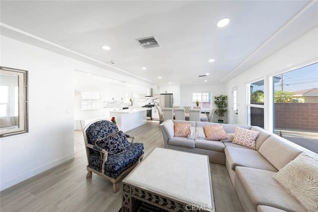 9645 ROSECRANS Avenue, Bellflower, CA 90706