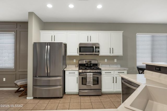 11145 W Fallen Willow Drive, Marana, AZ 85653