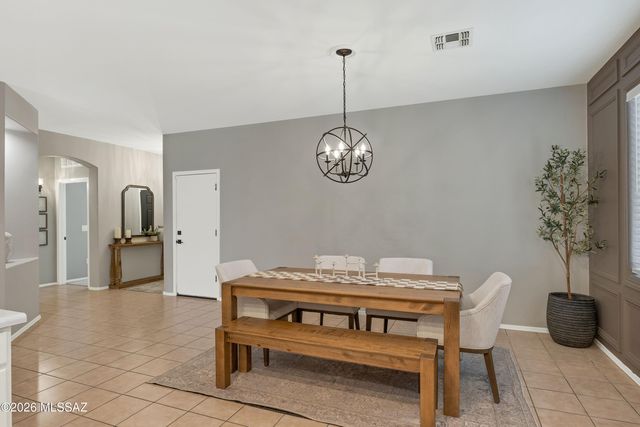 11145 W Fallen Willow Drive, Marana, AZ 85653
