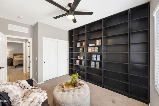 11145 W Fallen Willow Drive, Marana, AZ 85653