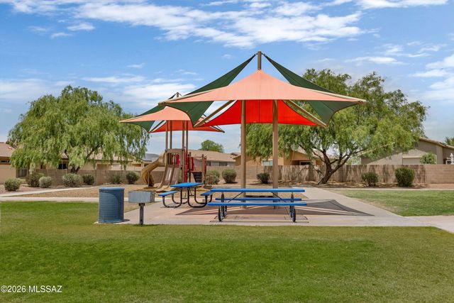 11145 W Fallen Willow Drive, Marana, AZ 85653
