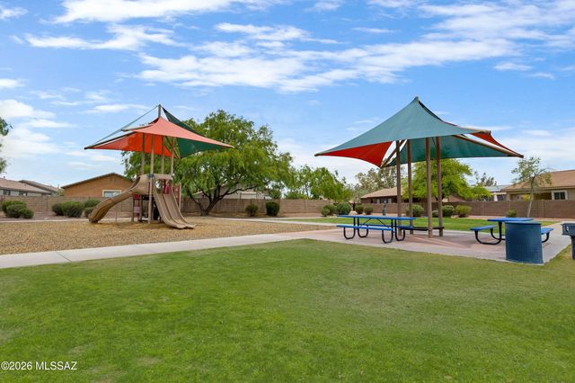 11145 W Fallen Willow Drive, Marana, AZ 85653