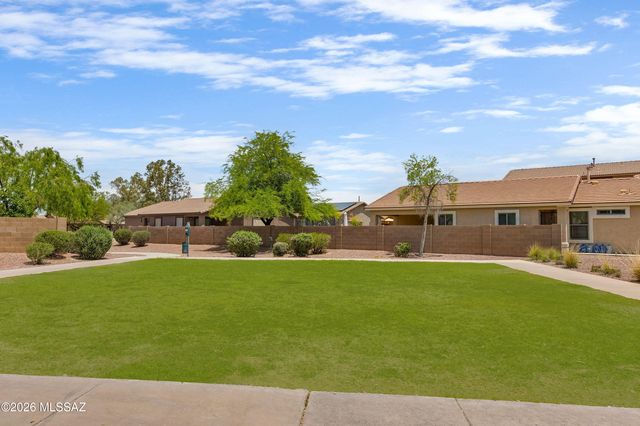 11145 W Fallen Willow Drive, Marana, AZ 85653