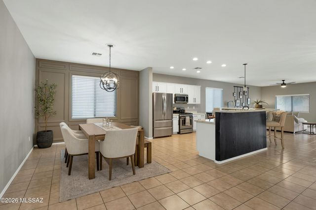 11145 W Fallen Willow Drive, Marana, AZ 85653