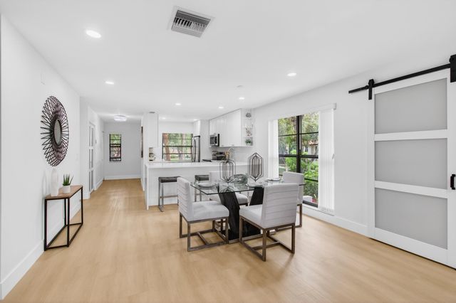 21691 Tall Palm Circle 3b, Boca Raton, FL 33433