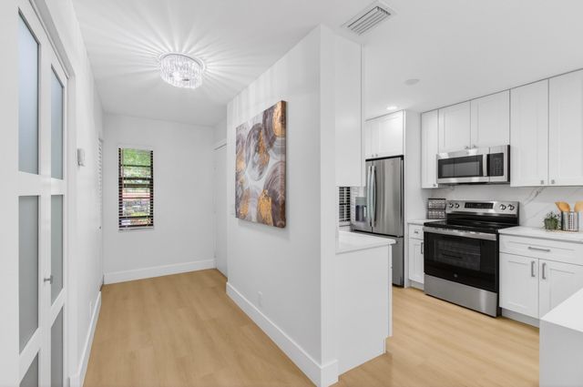 21691 Tall Palm Circle 3b, Boca Raton, FL 33433