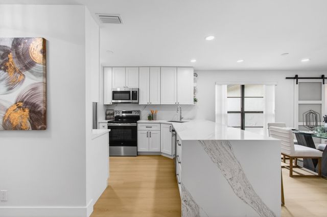 21691 Tall Palm Circle 3b, Boca Raton, FL 33433