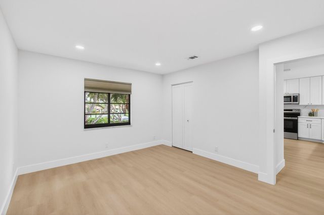 21691 Tall Palm Circle 3b, Boca Raton, FL 33433