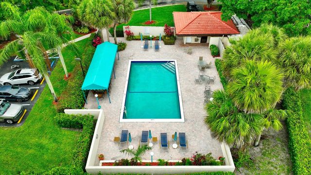 21691 Tall Palm Circle 3b, Boca Raton, FL 33433