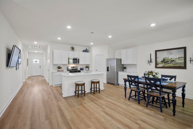 60 Wolfsbridge Loop, Cabot, AR 72023