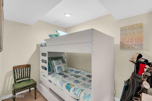 85 Valley Avenue, Highlands, NJ 07732
