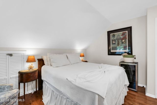 85 Valley Avenue, Highlands, NJ 07732