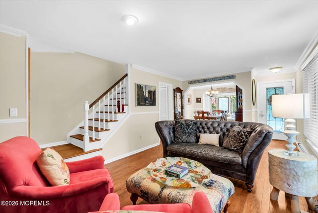 85 Valley Avenue, Highlands, NJ 07732
