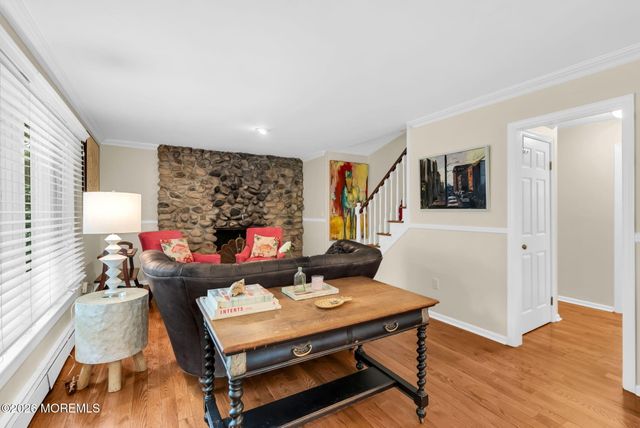85 Valley Avenue, Highlands, NJ 07732