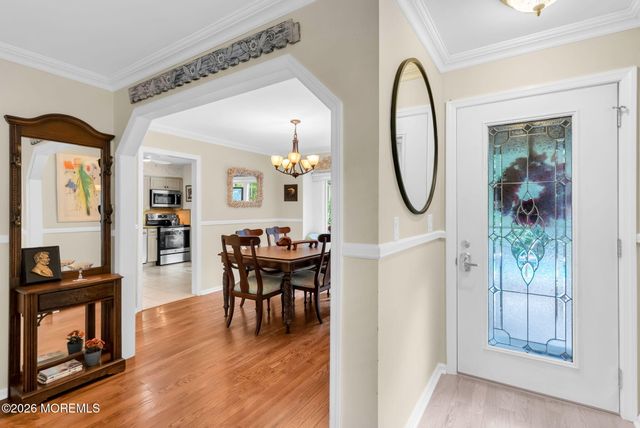 85 Valley Avenue, Highlands, NJ 07732