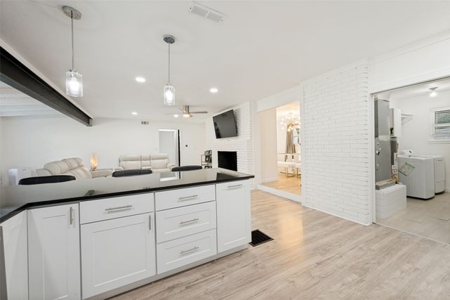 4708 Holiday Lane E, North Richland Hills, TX 76180