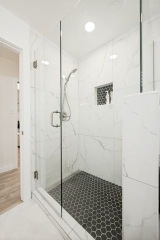 4708 Holiday Lane E, North Richland Hills, TX 76180