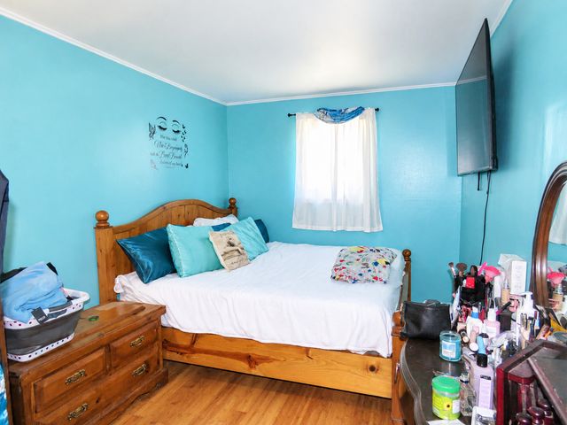 14327 Millard Avenue, Midlothian, IL 60445