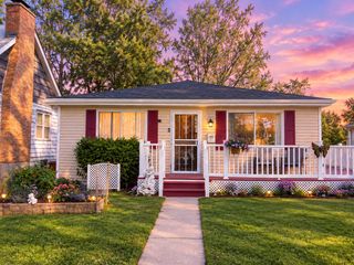 14327 Millard Avenue, Midlothian, IL 60445
