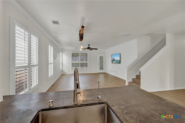 2043 Nevada Street, San Marcos, TX 78666