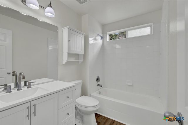 2043 Nevada Street, San Marcos, TX 78666