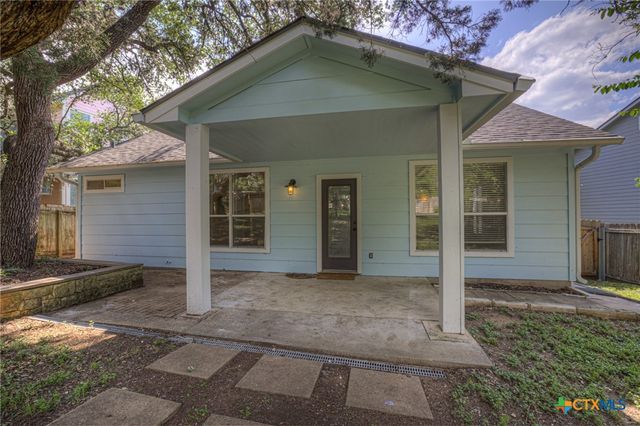 2043 Nevada Street, San Marcos, TX 78666