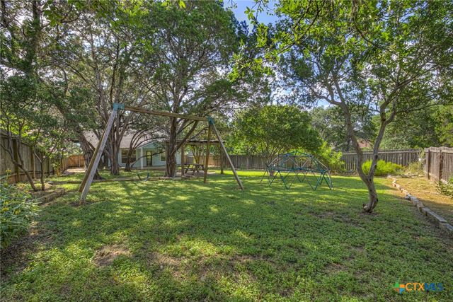 2043 Nevada Street, San Marcos, TX 78666
