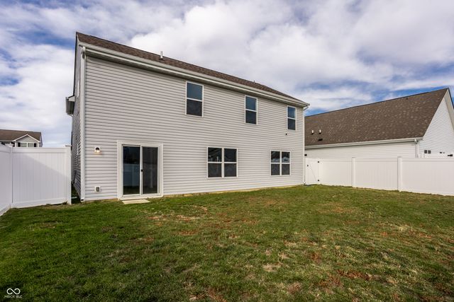 1447 Willow Tree Lane, Sheridan, IN 46069