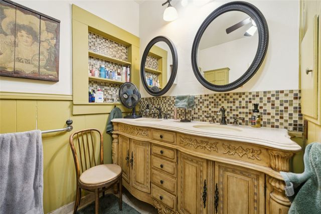 1209 Tucker Street, Mckinney, TX 75069