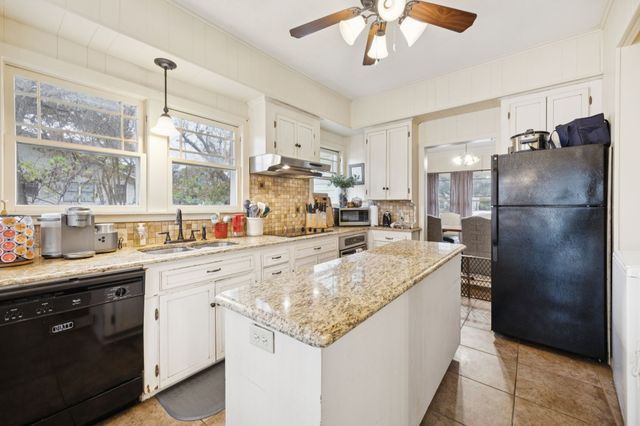 1209 Tucker Street, Mckinney, TX 75069