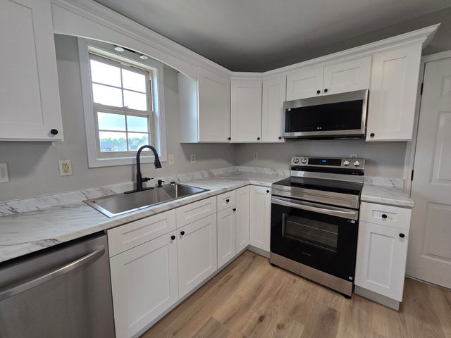 97 Boone Trail, London, KY 40744