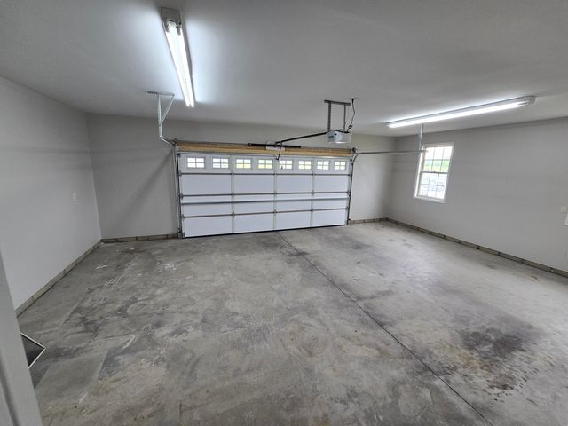 97 Boone Trail, London, KY 40744