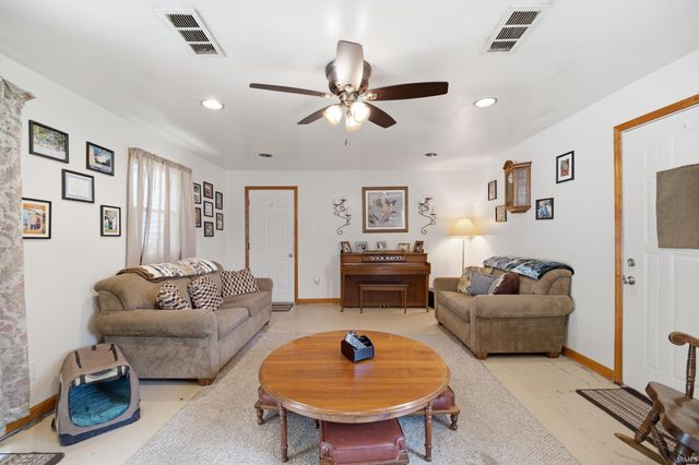 3303 Old SR 25 N, Lafayette, IN 47905