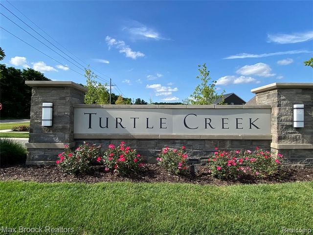 30153 Turtle Creek, New Hudson, MI 48165