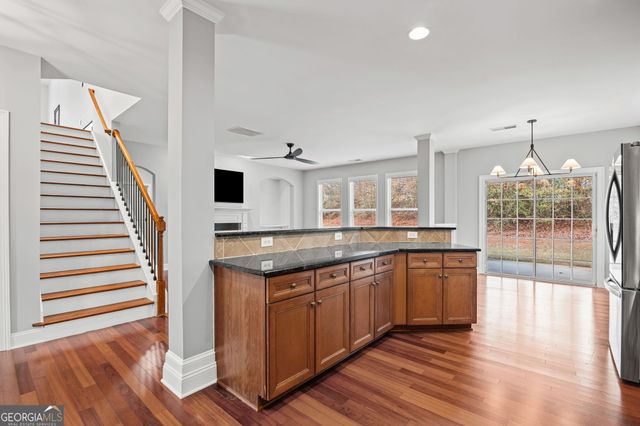 6 Eagle Court, Newnan, GA 30265