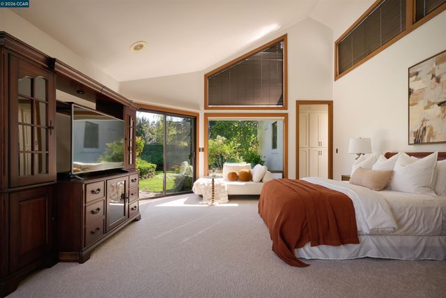 2305 Saddleback Dr, Danville, CA 94506