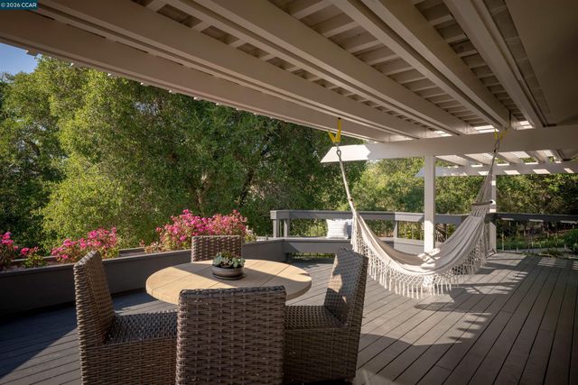 2305 Saddleback Dr, Danville, CA 94506