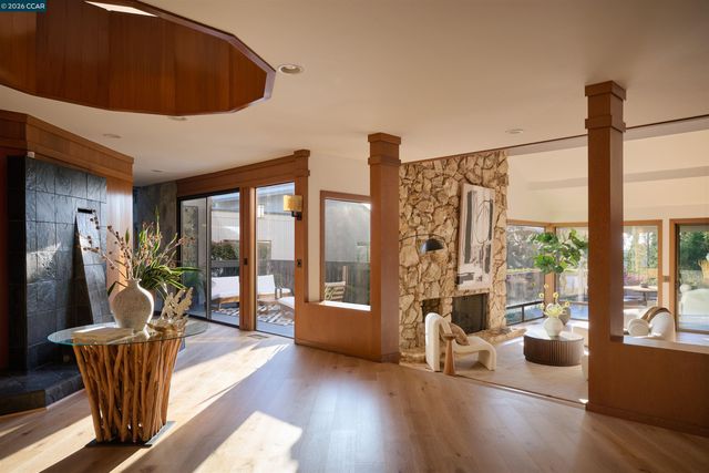 2305 Saddleback Dr, Danville, CA 94506