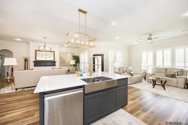 16123 Magnolia Trace Pkwy, Baton Rouge, LA 70817